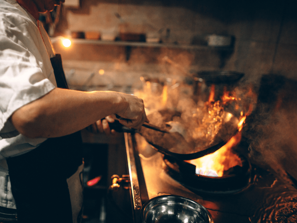 مزيل الشحوم للمطبخ: تنظيف فعال لمساحة الطهي الخاصة بك